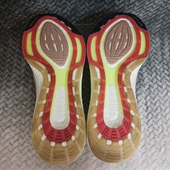 Adidas UltraBoost 21 Women's Athletic Running Shoes Pink Beige White Size 11 - Picture 14 of 15